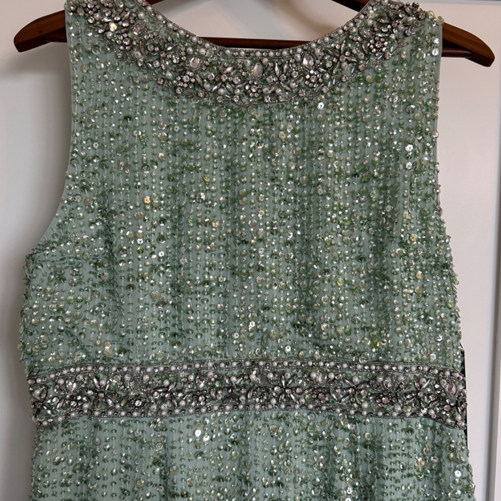 NWT Mac Duggal